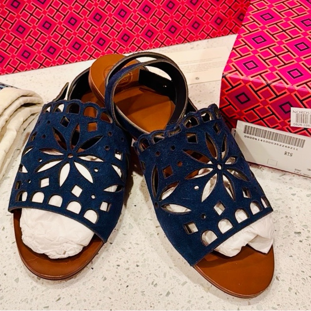 NIB🆕🔷Tory Burch Flat Ankle Strap Sandals & Bag🔷🆕
